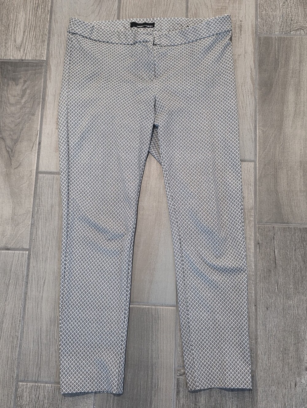 Geometric Print Stretchy Slim Work Pants. Black and White. Size 10.